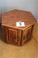 Octagon Side Table (24x23x18") (Buyer Responsible