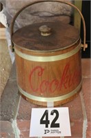 Vintage Wooden Firkin/Cookie Jar (R1)