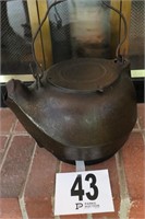 Cast Iron Tea Kettle (R1)