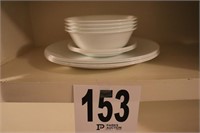 Corelle Plates, Bowls & Saucers (R3)