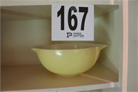 Vintage Yellow Pyrex Bowl (R3)