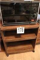 Microwave with Cart (19x25x29") (R3)