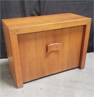 Mid century modern expandable table with extension