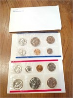 Full 1981 US Mint Uncirculated Coin set -