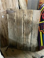 SMALL WOODEN BARN DOOR