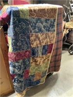 DOUBLE-SIDED HAND MADE QUILT