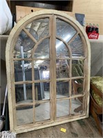 ARCHED MIRROR