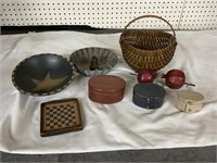 ASSORTED PRIMATIVES - POTTERY BOWL & MORE