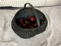 WOODEN APPLES WITH SPLIT OAK BASKET