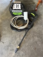 1700 psi Pressure Washer - Like New