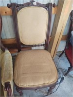 1 antique dining chair in good condition