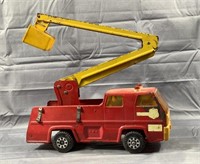 16" Metal Tonka Firetruck #34 W / Long Bucket Arm