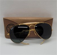 Vintage RayBan Sunglasses w/Case