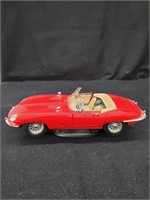 Die Cast Model Jaguar Convertible 1/18 Scale