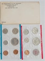 1972 United States Mint Uncirculated Set P & D