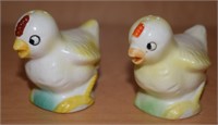 (BS) Vintage Chicks Shakers