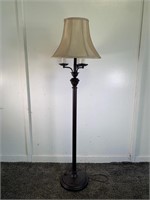 3 Light Metal Floor Lamp w/ Shade