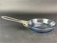 Vintage 7 Inch Pyrex with Detachable Handle