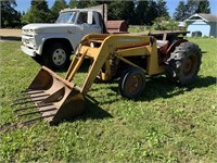 MASSEY FERGUSON 135 WITH FRONT LOADER