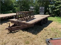 20' FLATBED TRAILER, TRIPLE AXLE, WITH RAMPS