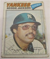 1977 Topps Reggie Jackson Baseball Card