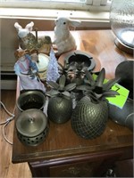 Large auction of Collectibles and furnishings!