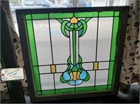 32x32 stained glass window 2 small cracks