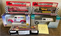 LOT OF 5 DIE CAST COLLECTIBLE CARS & TRUCKS (C100)