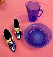 SHIRLEY TEMPLE BOWL, BLUE GLASS SMALL PITCHER