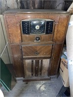 ANTIQUE ZENITH ELECTROSTATIC RADIO