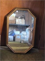 WINDSOR ART MIRROR (21" X 33")