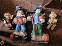 WOODEN FALL THEMED SCARECROW FIGURES (4 PCS)