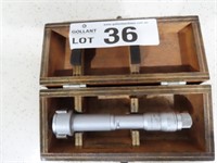Mitutoyo 30-40mm 3-Point Internal Micrometer &Case