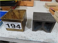 Vee Blocks - Cast Iron 76mm x 60mm x 32mm