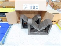 Eclipse Vee Blocks - Cast Iron 127mm x 89mm x 45mm