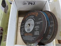 Assorted Metal Cutting Discs (New)