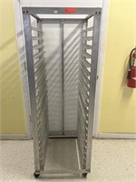 Rolling Aluminum Tray Rack