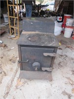 Woodstove, Mama Bear Size, Good Condition