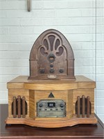 Vintage Radio & Record Player