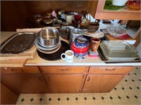 Assorted dish, pans and bowls