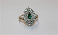 Ladies 10k Emerald w/ 64 small diamonds