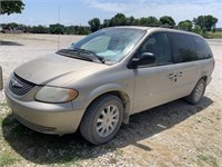 2002 Chrysler Town and Country EX