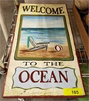 WOODEN WELCOME TO THE OCEAN SIGN