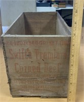 VINTAGE SWIFT PREMIUM CORNED BEEF WOOD BOX