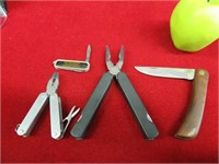 Knives and Multi Tools Lot of 4