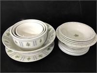 Damon Wood ceramic dish set with leaf pattern