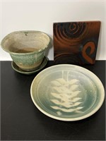 Collection of Dopogny ceramic pottery