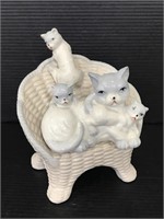 Ceramic cat & kittens figurine