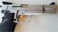 Browning HiPower 9mm Semi Auto Handgun
