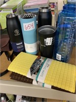 Cup and dish mat lot